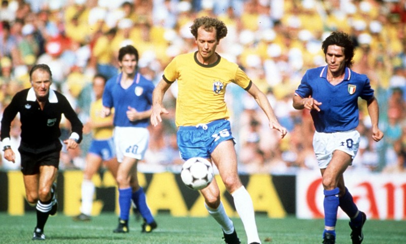 ITALIA-BRASILE 3-2 1982-FALCAO E CONTI_Foto_Bob Thomas-Getty Images
