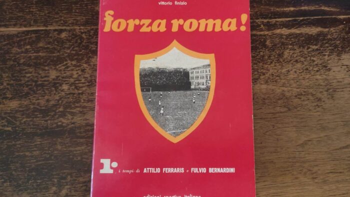 LIBRO FORZA ROMA Vittorio Finizio